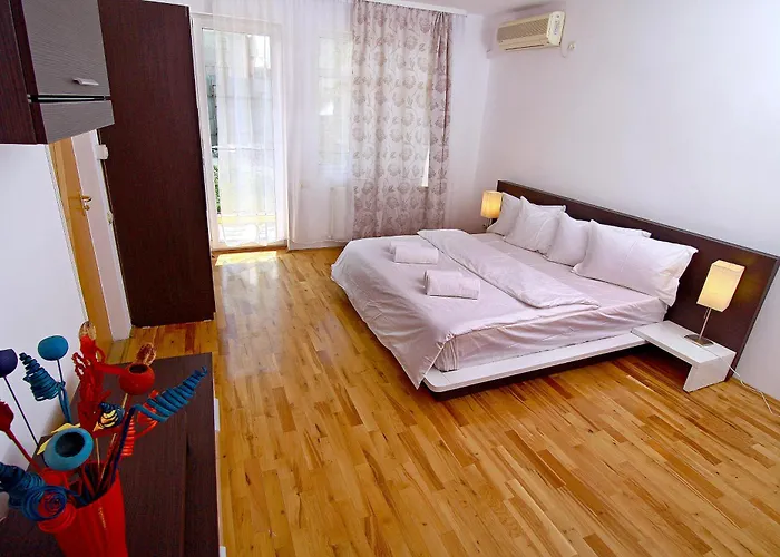 Last Minute Bucharest